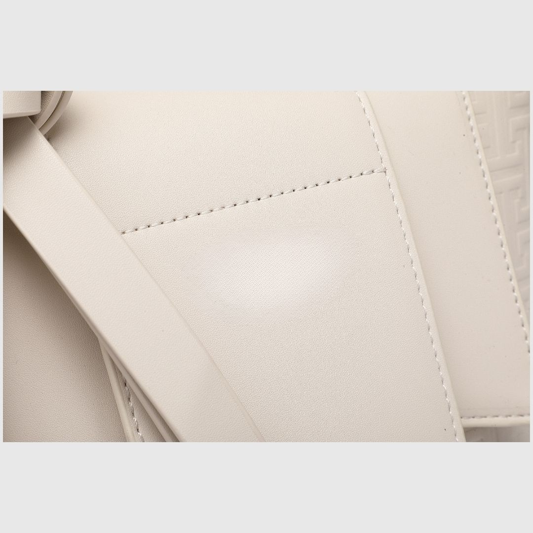 EMPORIO LUXE Off White HANDBAG