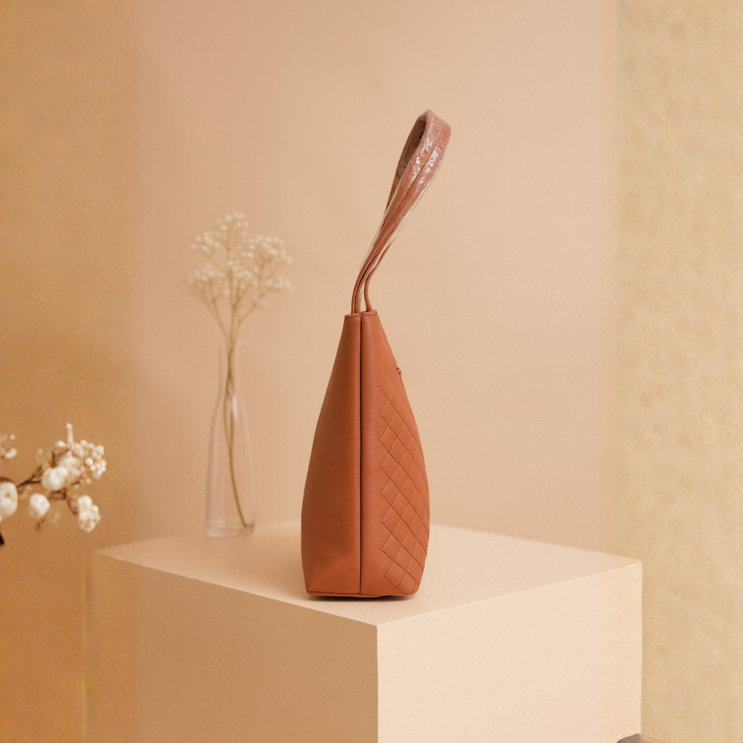 Elegant Shoulder Bag for Office & Outings